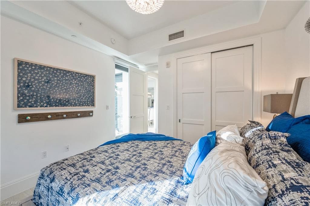1135 3rd Ave S 304, Naples, FL 34102-31