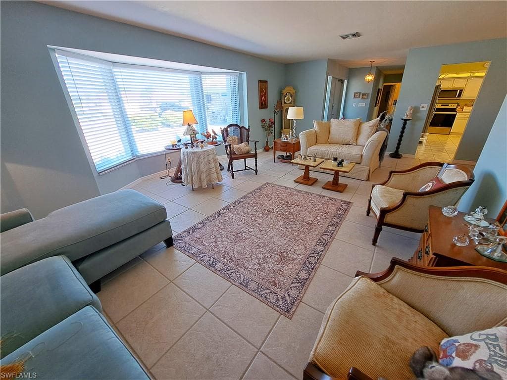 1727 Lakeview Blvd, North Fort Myers, FL 33903-9