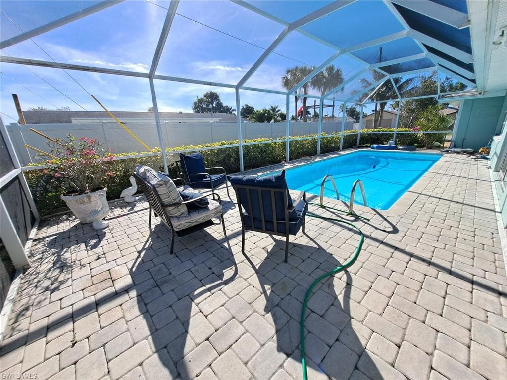 1727 Lakeview Blvd, North Fort Myers, FL 33903-1