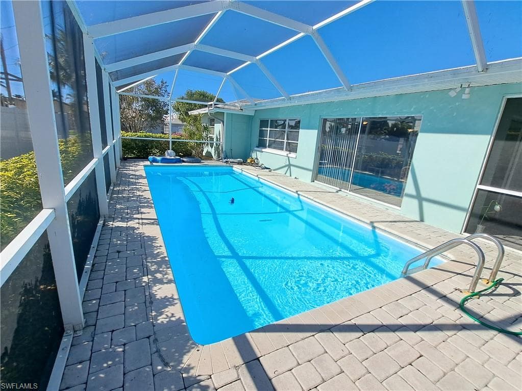 1727 Lakeview Blvd, North Fort Myers, FL 33903-2
