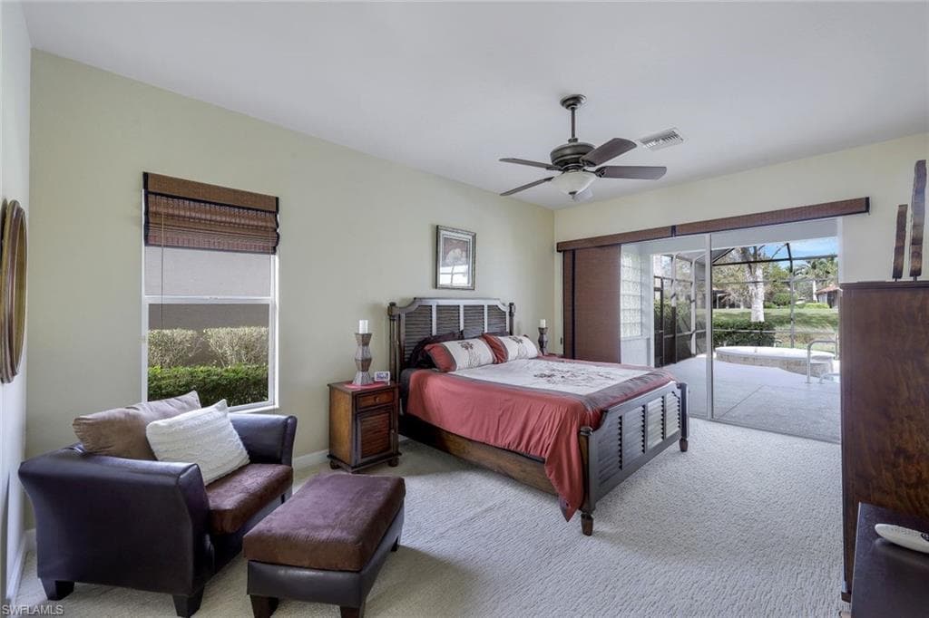 8812 Mustang Island Cir, Naples, FL 34113-19