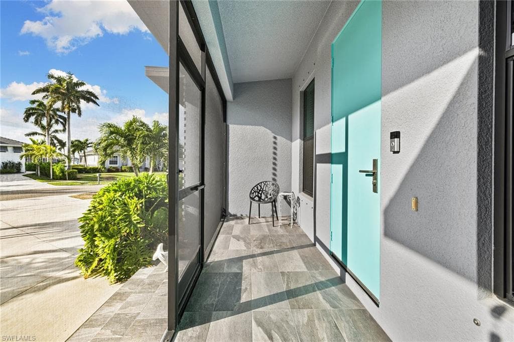 111 Bahama Ave, Marco Island, FL 34145-6