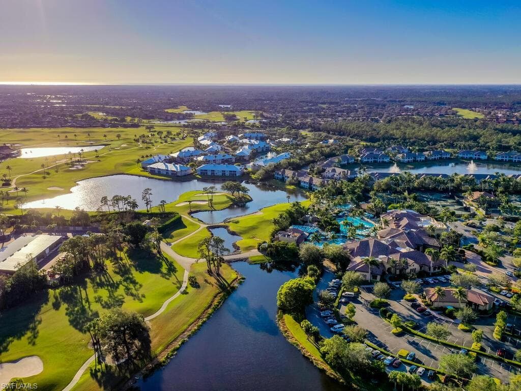 7873 Hawthorne Dr 202, Naples, FL 34113-38