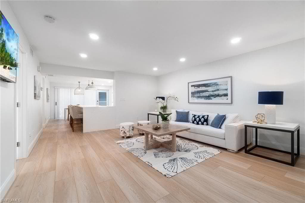 1222 Gordon Dr 2, Naples, FL 34102-12