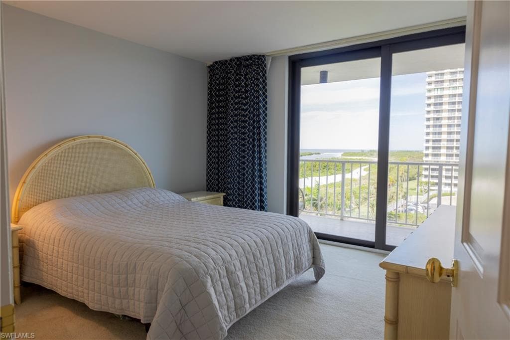 320 Seaview Ct 612, Marco Island, FL 34145-17