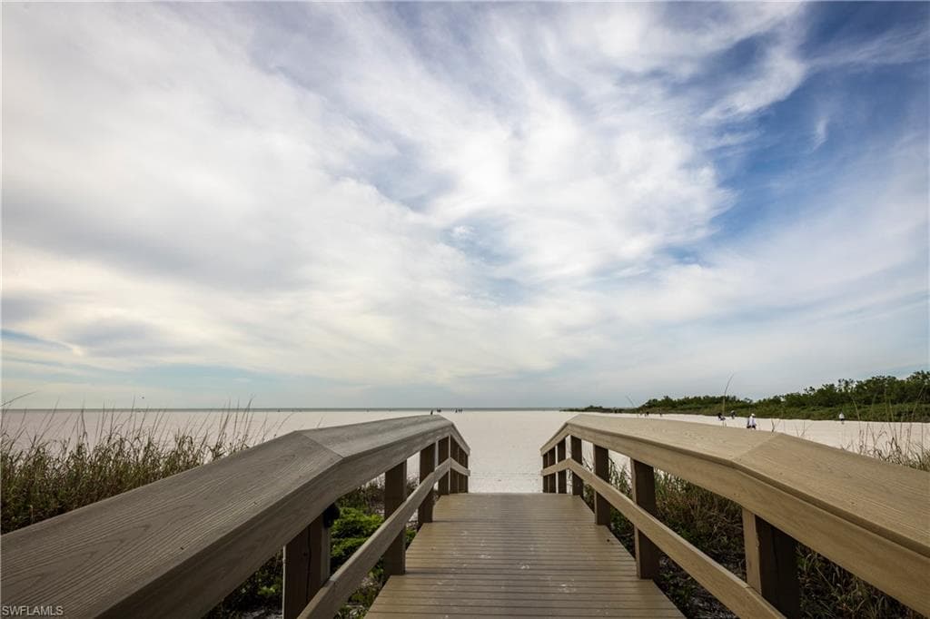 320 Seaview Ct 612, Marco Island, FL 34145-24
