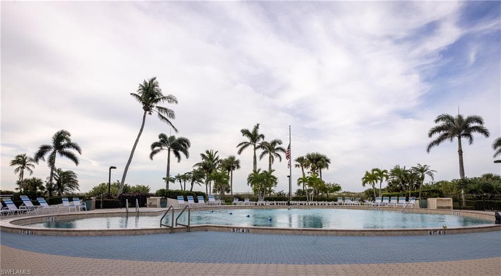 320 Seaview Ct 612, Marco Island, FL 34145-31