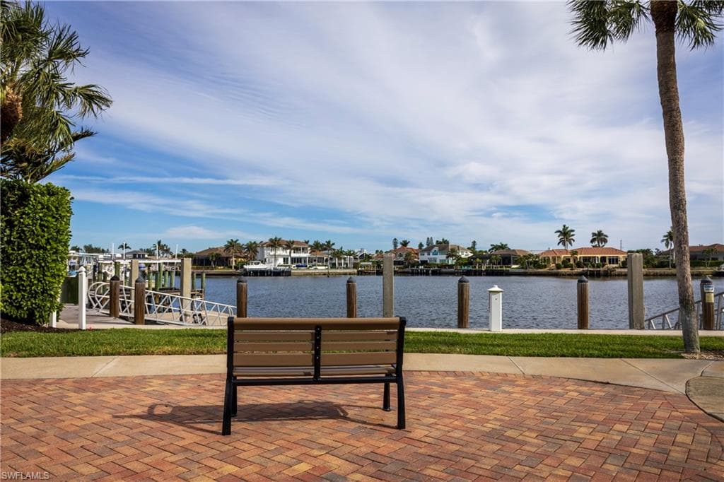 320 Seaview Ct 612, Marco Island, FL 34145-34