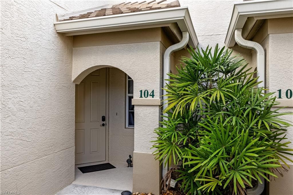 25130 Sandpiper Greens Ct 104, Bonita Springs, FL 34134-20