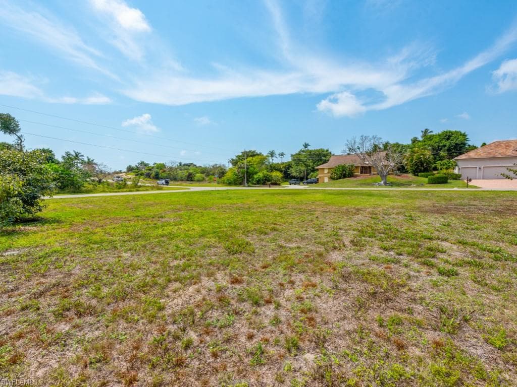801 Scott Dr, Marco Island, FL 34145-10