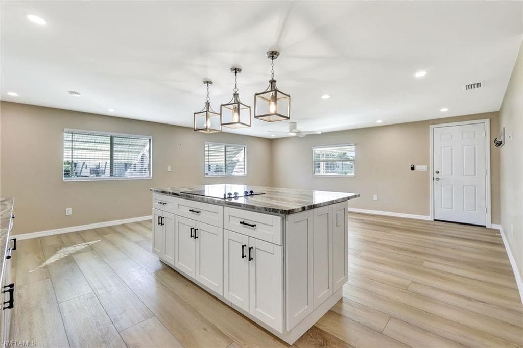 104 Audubon Rd, Naples, FL 34114-15
