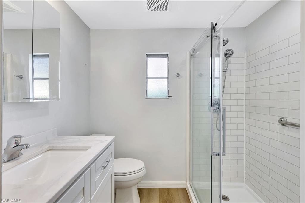 104 Audubon Rd, Naples, FL 34114-20