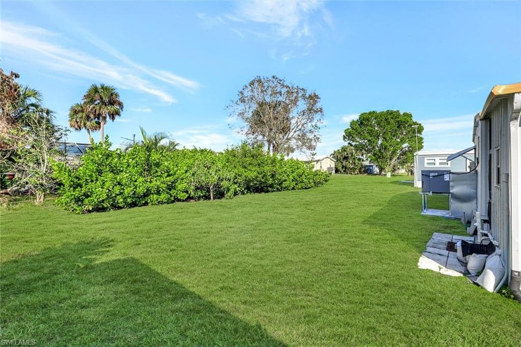 104 Audubon Rd, Naples, FL 34114-27