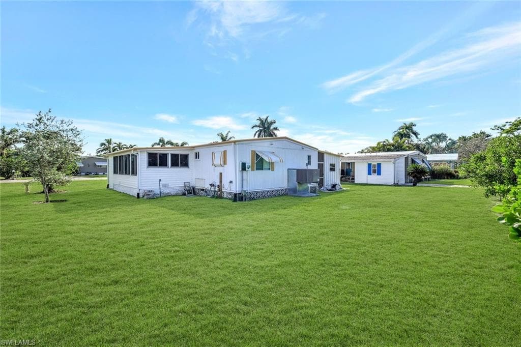 104 Audubon Rd, Naples, FL 34114-28