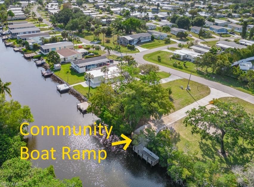 104 Audubon Rd, Naples, FL 34114-29