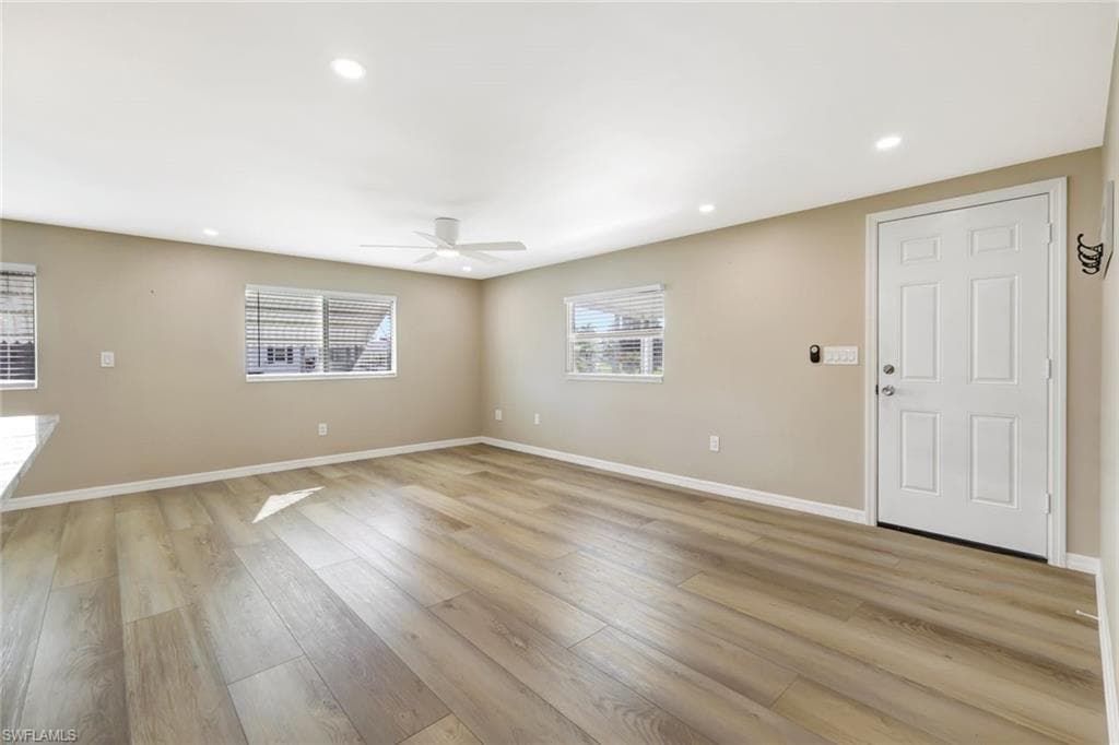 104 Audubon Rd, Naples, FL 34114-7