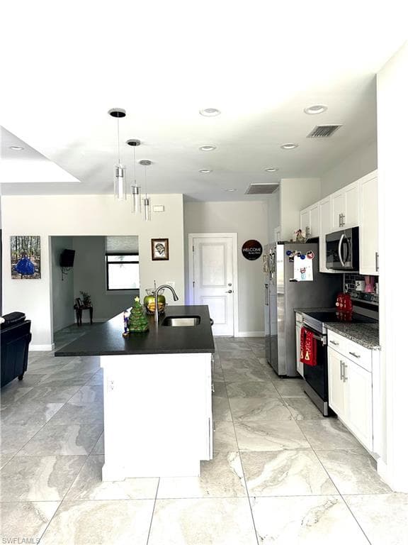 2692 54th Ave NE, Naples, FL 34120-12