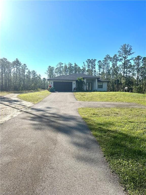 2692 54th Ave NE, Naples, FL 34120-2