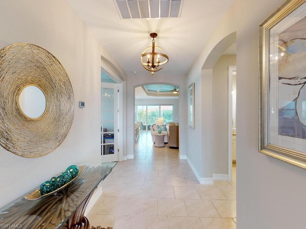 18709 Lake Hammock Dr, Naples, FL 34114-4