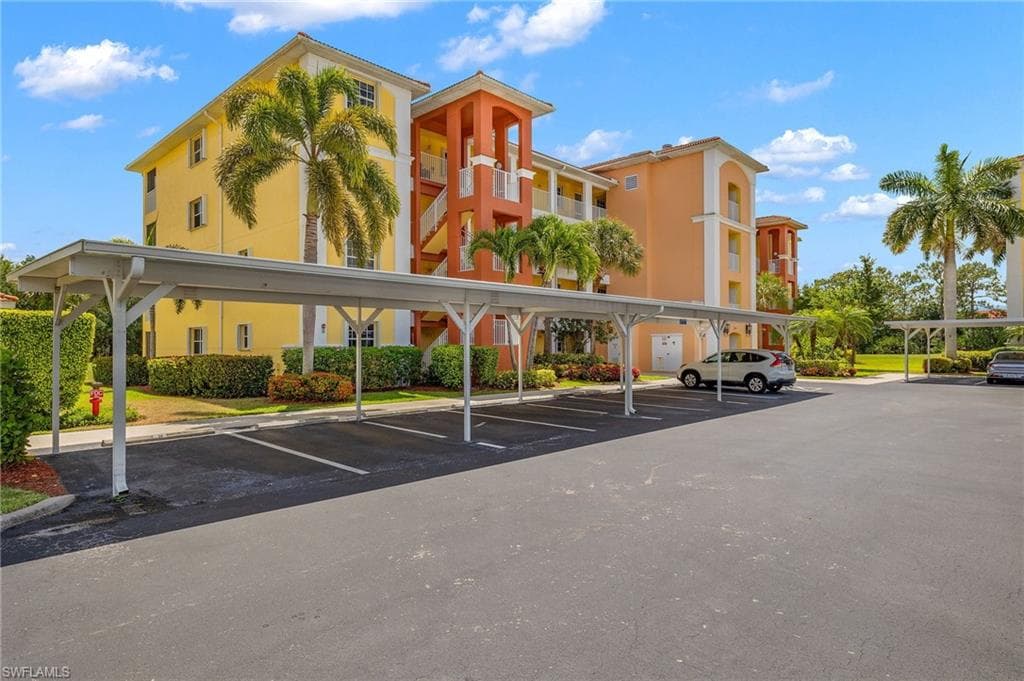 6824 Sterling Greens Pl 3201, Naples, FL 34104-22