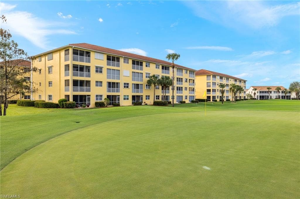 6824 Sterling Greens Pl 3201, Naples, FL 34104-23