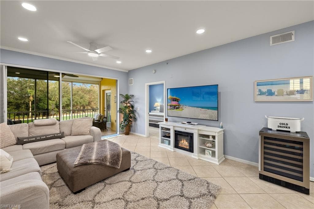 6824 Sterling Greens Pl 3201, Naples, FL 34104-7