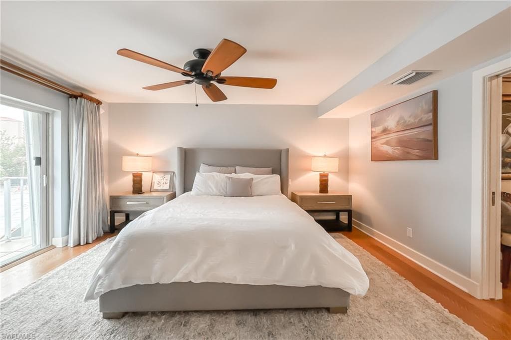 9051 Gulf Shore Dr 103, Naples, FL 34108-19