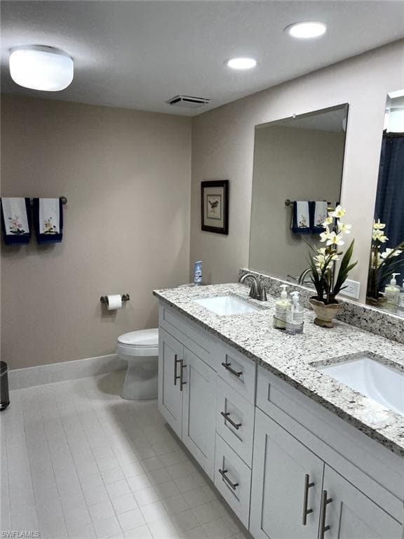 1530 Imperial Golf Course Blvd 321, Naples, FL 34110-15