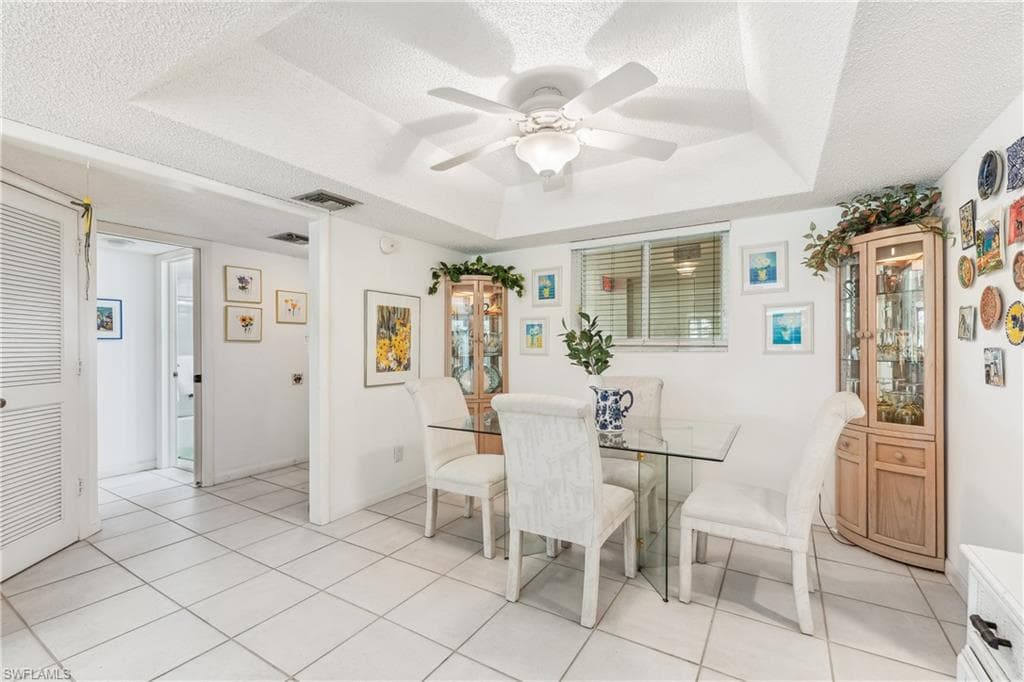 1760 Bald Eagle Dr 506b, Naples, FL 34105-8