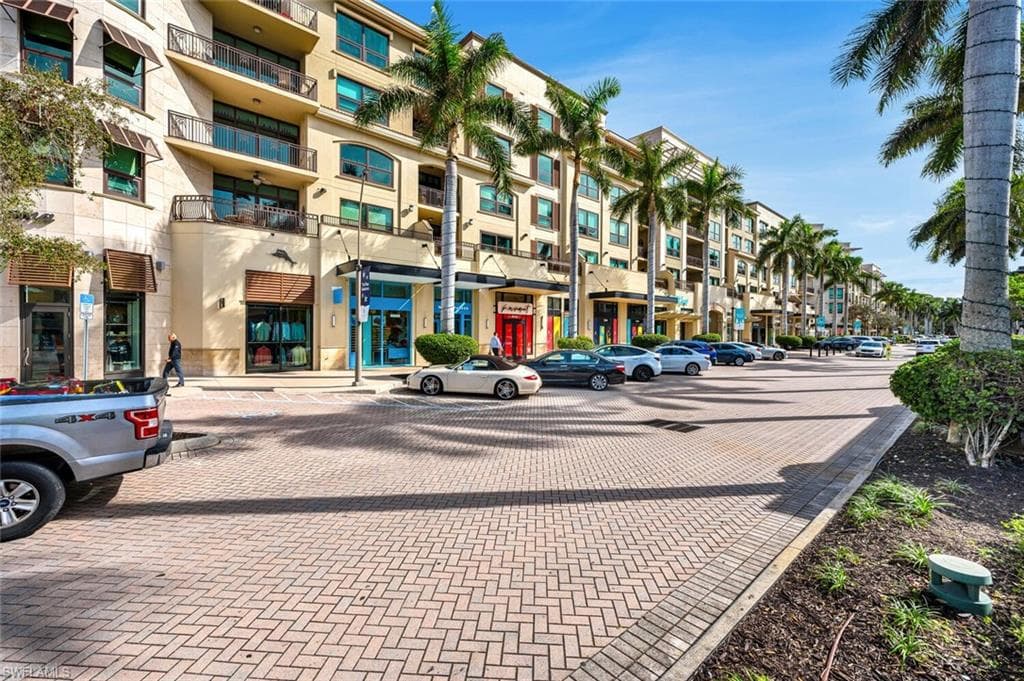 9115 Strada Pl 5505, Naples, FL 34108-36