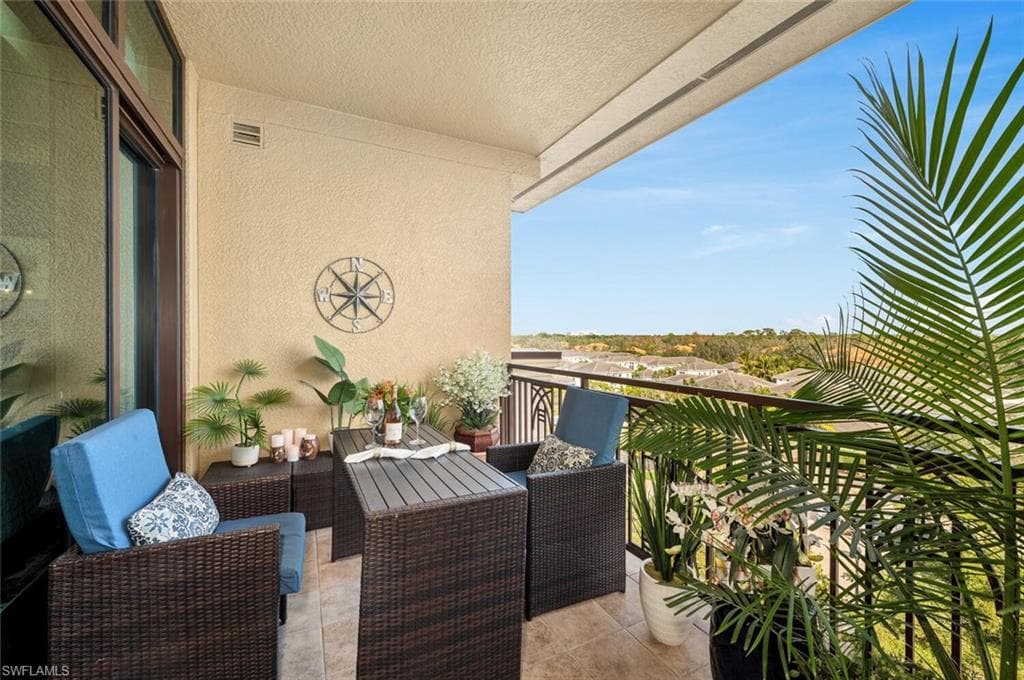 9115 Strada Pl 5505, Naples, FL 34108-6