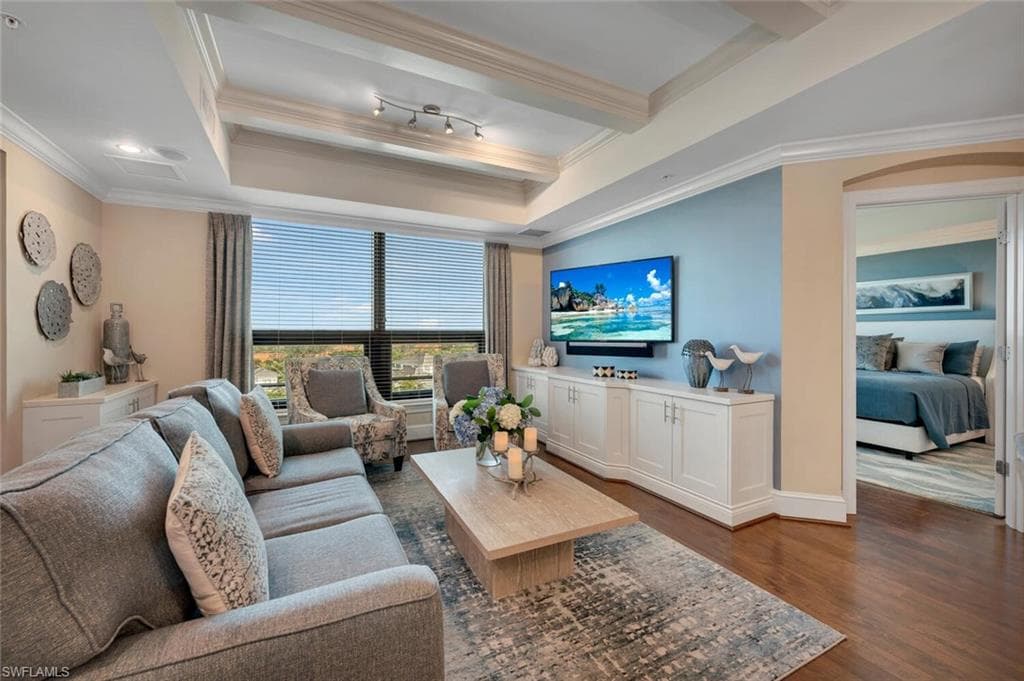 9115 Strada Pl 5505, Naples, FL 34108-8
