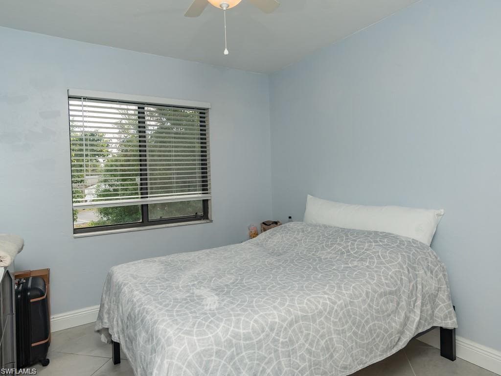 1480 Green Valley Cir 204, Naples, FL 34104-6