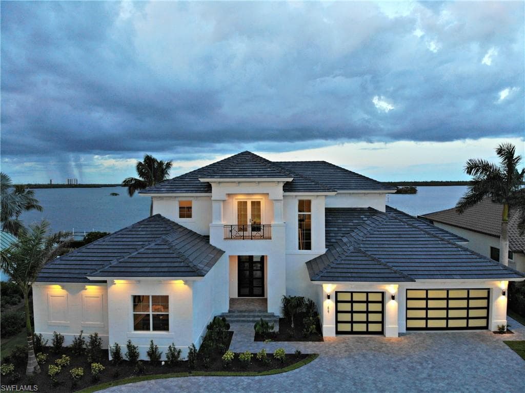 701 Harbour Dr, Naples, FL 34103-47