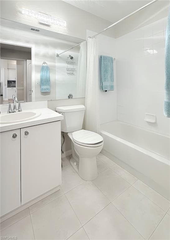 8360 Heritage Links Ct 2123, Naples, FL 34112-27