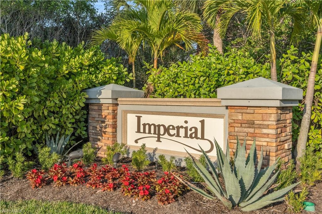 1991 Imperial Golf Co Blvd, Naples, FL 34110-29