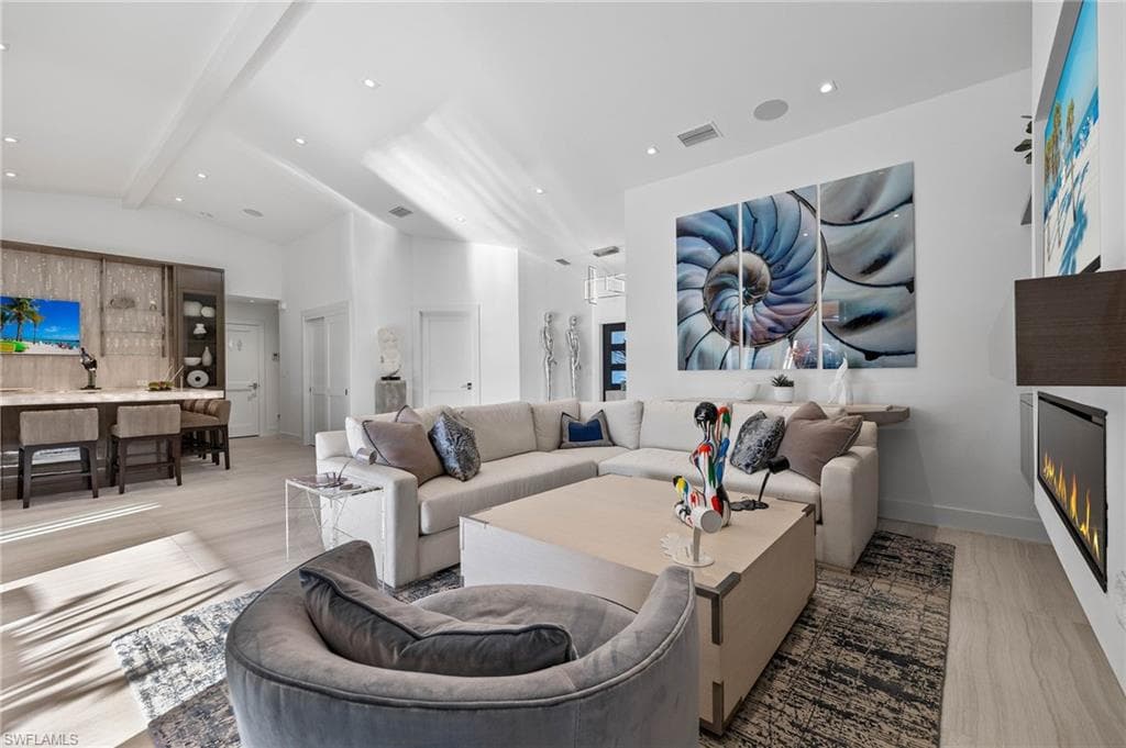 1650 Mullet Ct, Naples, FL 34102-9