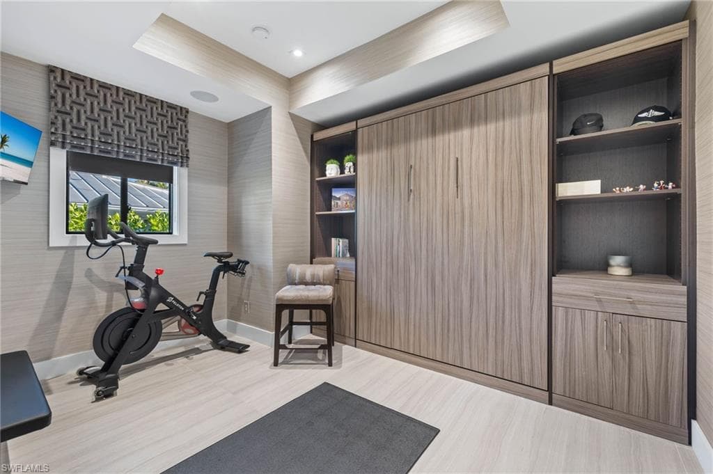 1650 Mullet Ct, Naples, FL 34102-23