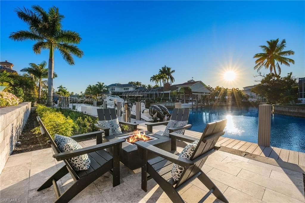 1650 Mullet Ct, Naples, FL 34102-42