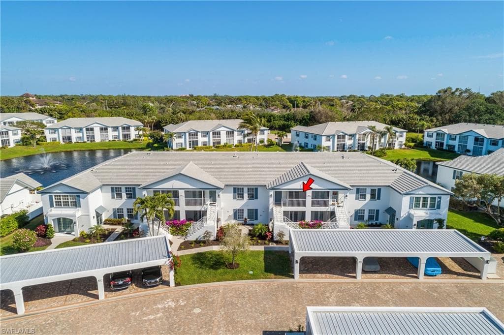 832 Tanbark Dr 204, Naples, FL 34108-2
