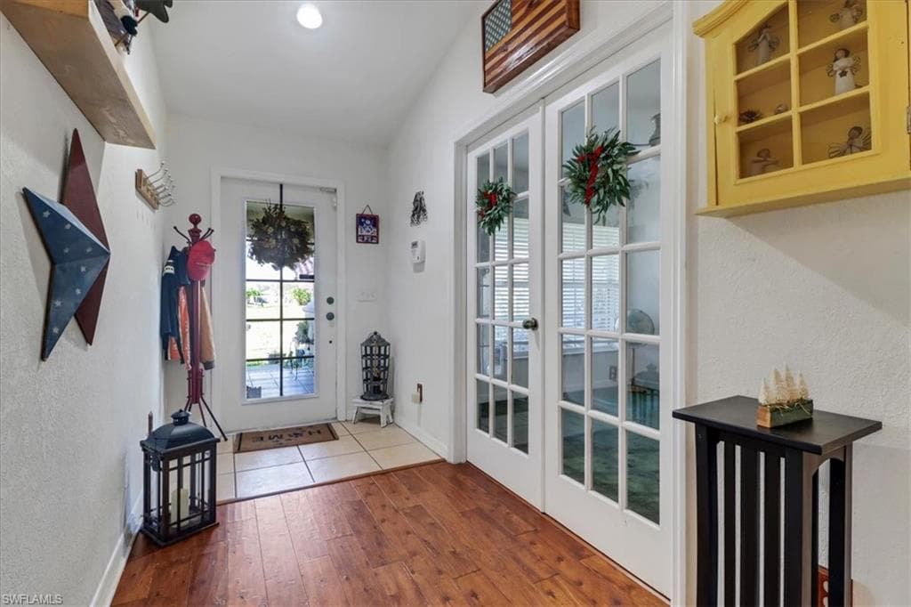 313 El Dorado Blvd S, Cape Coral, FL 33991-4