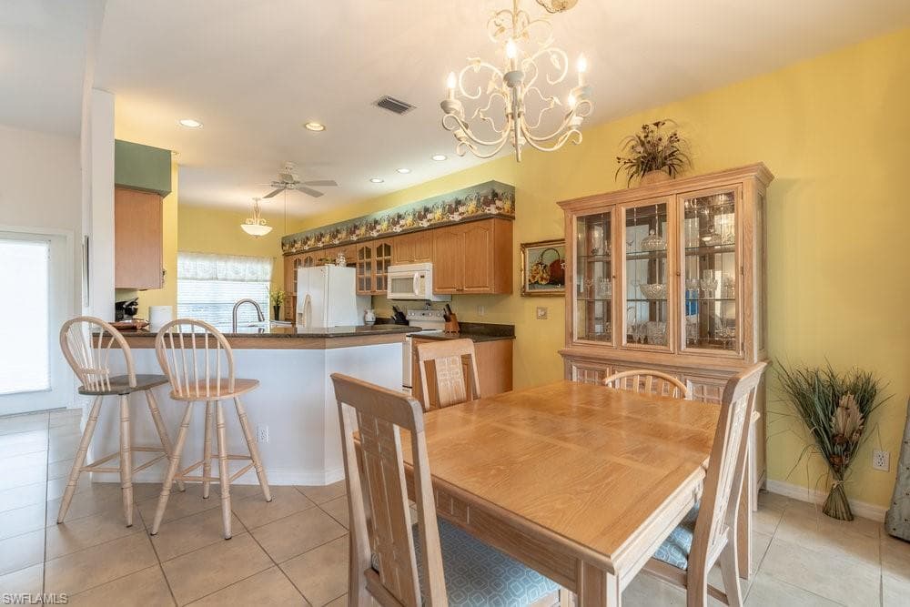 7120 Falcons Glen Blvd, Naples, FL 34113-10