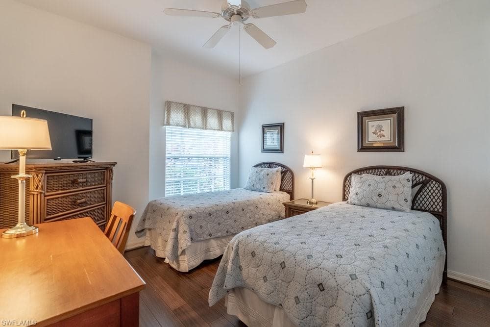 7120 Falcons Glen Blvd, Naples, FL 34113-18