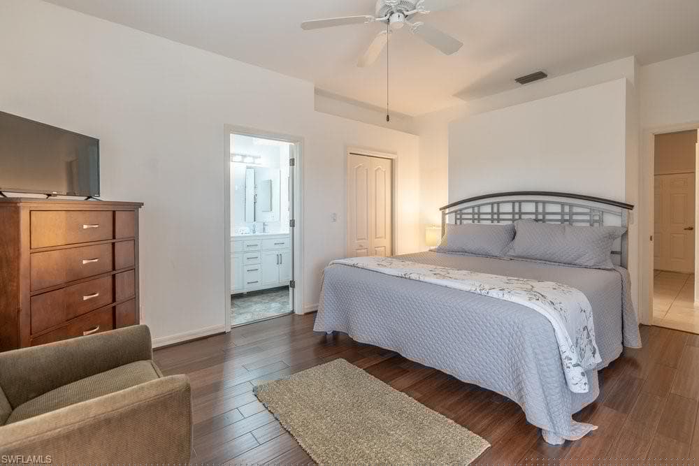 7120 Falcons Glen Blvd, Naples, FL 34113-21