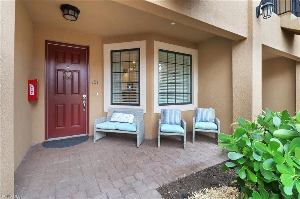 9397 Pocida Ct 101, Naples, FL 34119-34
