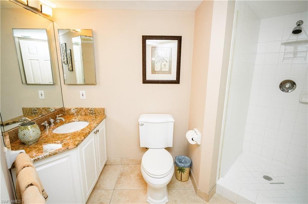 780 Collier Blvd 412, Marco Island, FL 34145-24