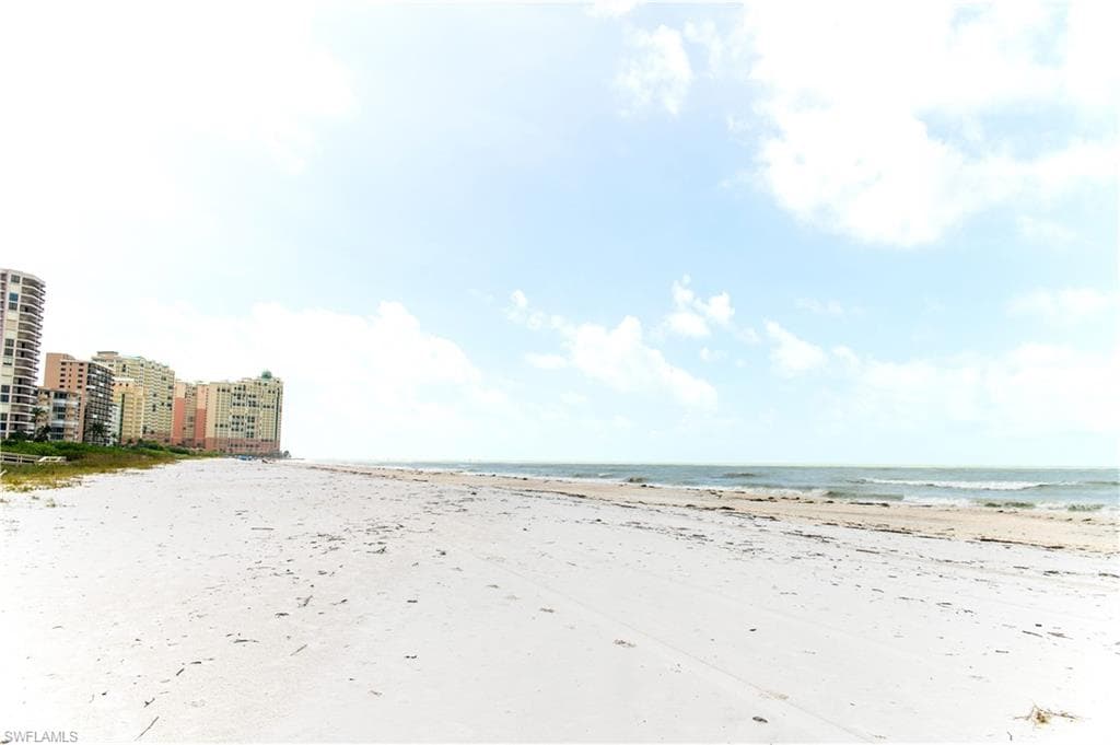 780 Collier Blvd 412, Marco Island, FL 34145-33