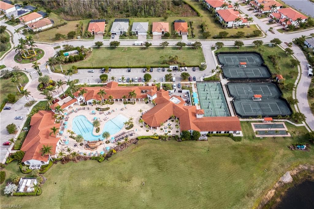 11880 Hickory Estate Cir, Fort Myers, FL 33913-33