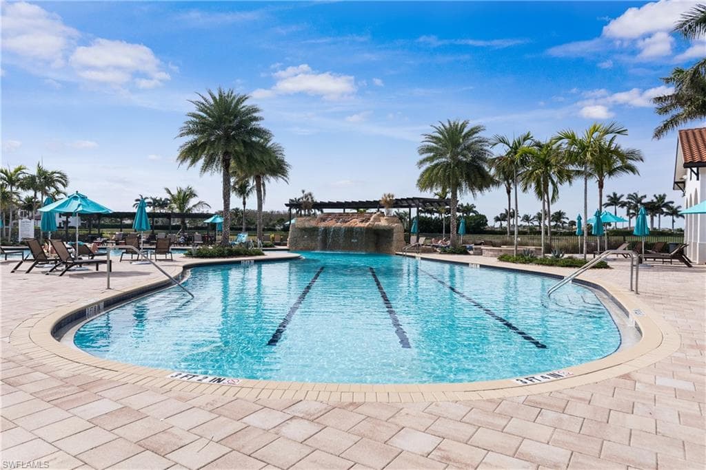 11880 Hickory Estate Cir, Fort Myers, FL 33913-35