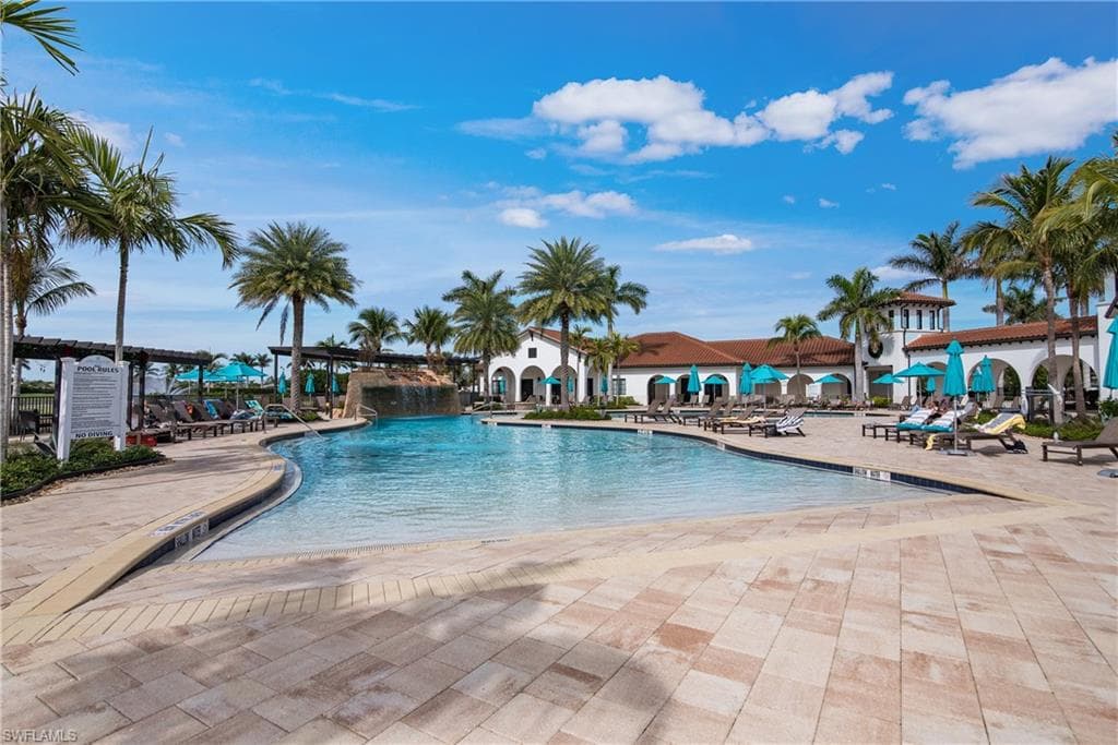 11880 Hickory Estate Cir, Fort Myers, FL 33913-36